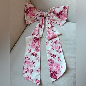 Cupcakes and Cashmere Oversized Pink LoveShackFancy Style Bow 41”